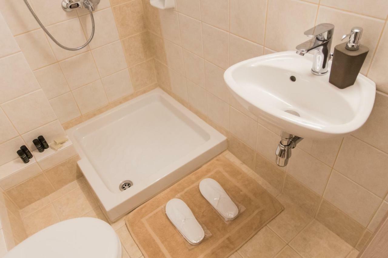 Quality Home In Афины Экстерьер фото